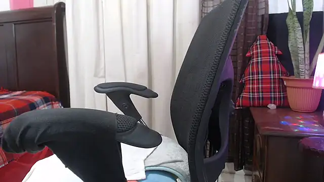 jenny milf69 online show from 6, 5, 2026