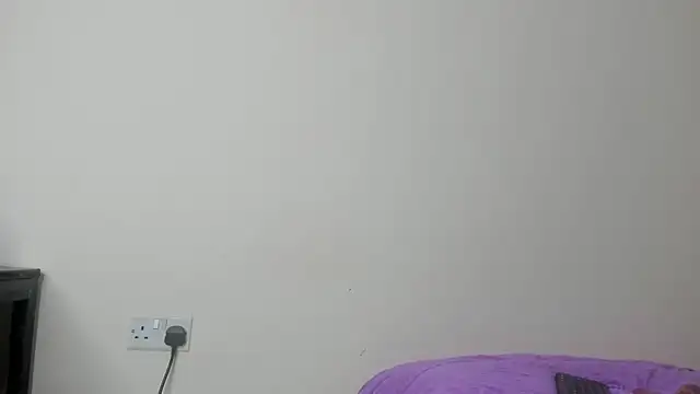Real Slim Thick online show from 27, 5, 2026