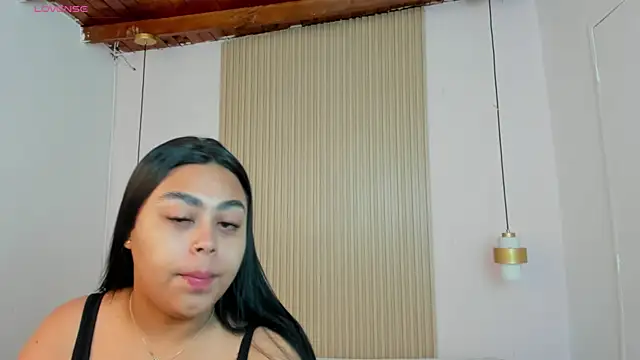 MiaLane3 online show from 27, 6, 2026