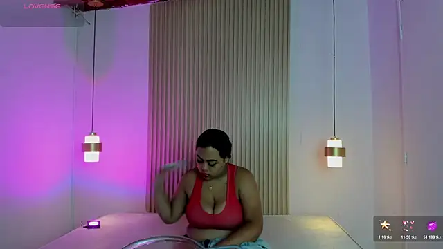 MiaLane3 online show from 19, 6, 2026