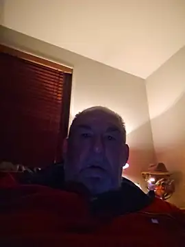 Snapshot of shyguytm chatting on 7, 6, 2026 shyguytm online show from 7, 6, 2026