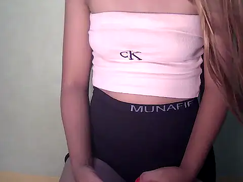 Snapshot of Anjela_Rose chatting on 21, 5, 2026 Anjela Rose online show from 21, 5, 2026
