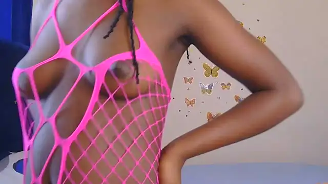 PinkCoochie02 online show from 6, 6, 2026