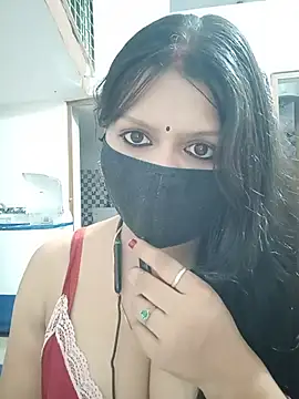 ZOYA-STRIP online show from 21, 6, 2026