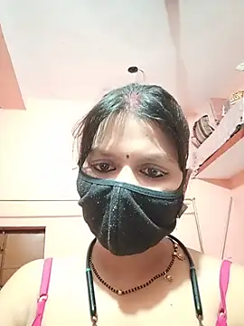 ZOYA-STRIP online show from 17, 7, 2026
