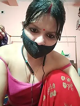ZOYA-STRIP online show from 26, 6, 2026