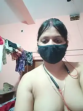 ZOYA-STRIP online show from 28, 6, 2026