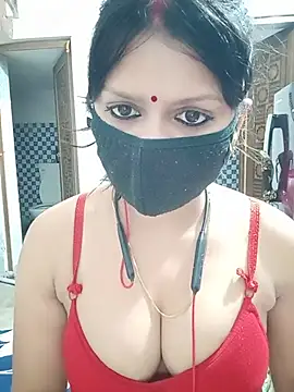 ZOYA-STRIP online show from 17, 6, 2026