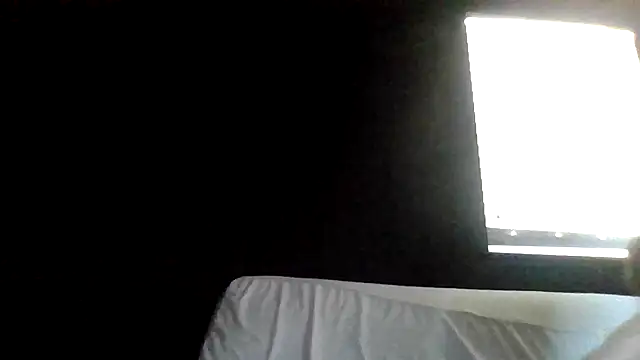 Snapshot of Tallhungcloudyyy chatting on 10, 6, 2026 Tallhungcloudyyy online show from 10, 6, 2026