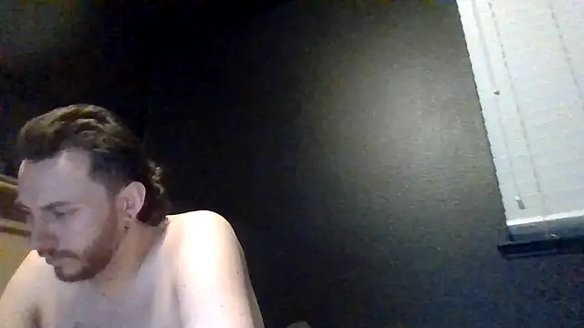 Snapshot of Tallhungcloudyyy chatting on 7, 6, 2026 Tallhungcloudyyy online show from 7, 6, 2026