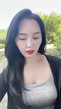 Snapshot of lylxili chatting on 8, 7, 2026 lylxili online show from 8, 7, 2026