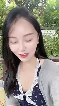 Snapshot of lylxili chatting on 17, 7, 2026 lylxili online show from 17, 7, 2026
