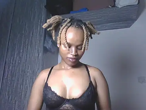 Tempting Ebony online show from 2, 7, 2026