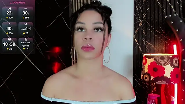 Nayara K online show from 18, 6, 2026