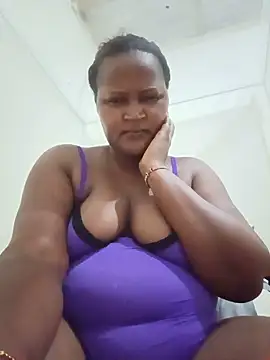 Snapshot of EbonyCurvess chatting on 18, 5, 2026 EbonyCurvess online show from 18, 5, 2026