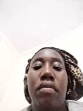 sexxythickebony online show from 17, 5, 2026