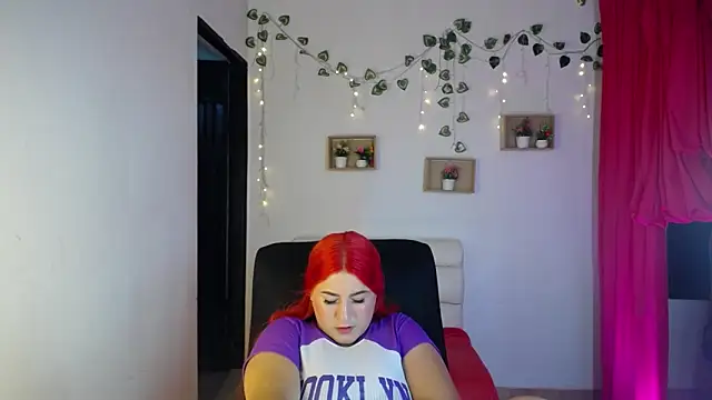 Snapshot of Candy_Smith20 chatting on 16, 6, 2026 Candy Smith20 online show from 16, 6, 2026