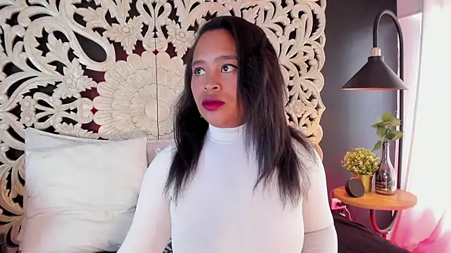 Bianca DVarela online show from 11, 7, 2026