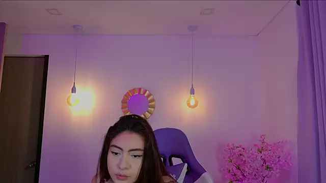 Snapshot of mayavexx chatting on 28, 5, 2026 mayavexx online show from 28, 5, 2026