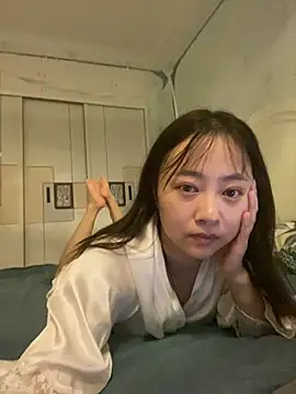 Snapshot of CRROO-AA chatting on 1, 6, 2026 CRROO-AA online show from 1, 6, 2026