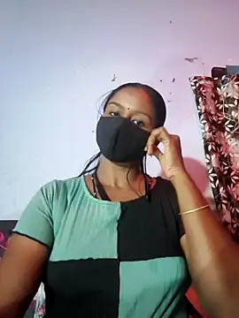 Snapshot of madhushree143 chatting on 18, 6, 2026 madhushree143 online show from 18, 6, 2026