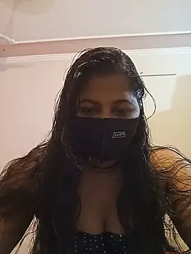 Miss kirtii online show from 21, 5, 2026