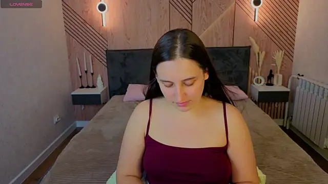 Elizabet Colllins online show from 3, 7, 2026