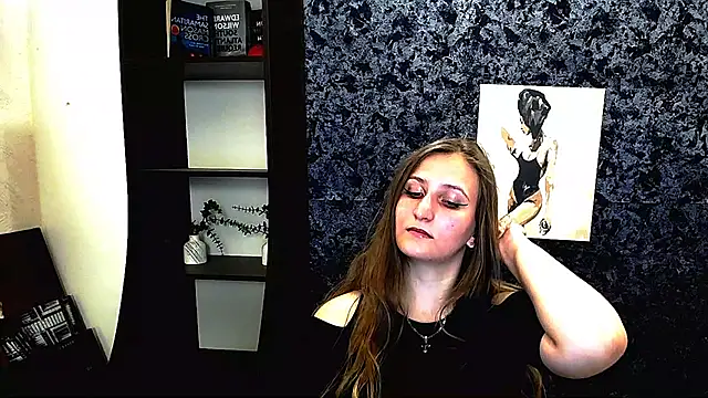 Jenny smille  online show from 4, 6, 2026
