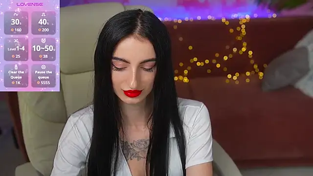 EmilyyMoon online show from 19, 6, 2026
