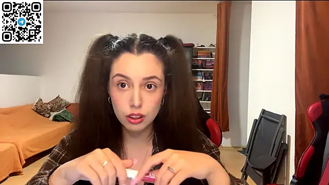 SweetFenomen67 online show from 4, 6, 2026