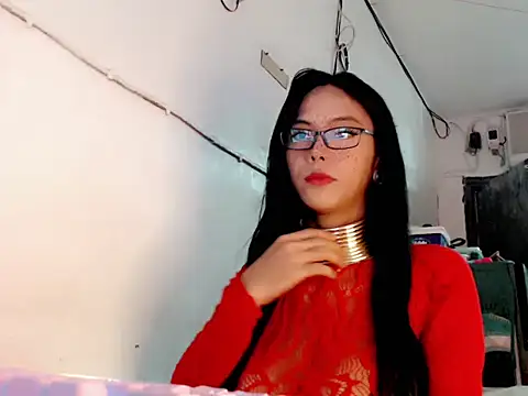 SexyHeart10inch online show from 1, 6, 2026