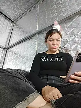 lya sexyy online show from 30, 5, 2026