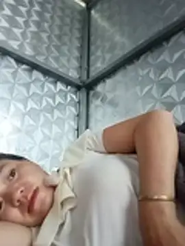lya sexyy online show from 30, 6, 2026
