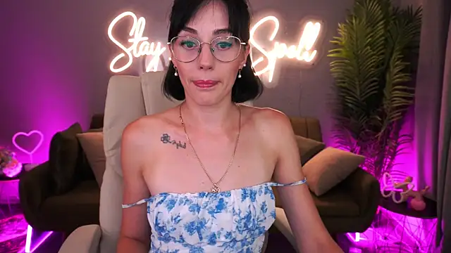 Snapshot of EviiLune chatting on 31, 7, 2026 EviiLune online show from 31, 7, 2026