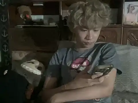 twinkk09 online show from 8, 8, 2026
