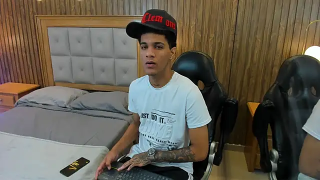Mael Jason online show from 12, 7, 2026