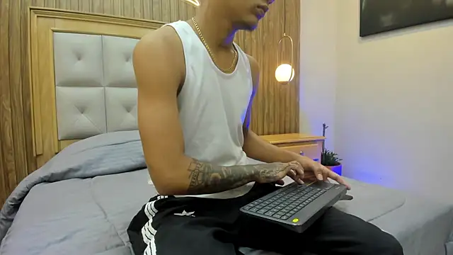 Mael Jason online show from 2, 6, 2026