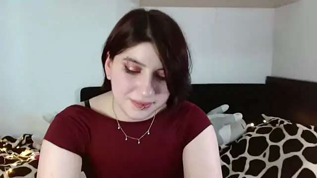 Snapshot of Oriana_secret chatting on 10, 6, 2026 Oriana secret online show from 10, 6, 2026