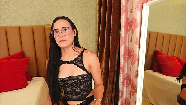 violetazoraya online show from 3, 7, 2026