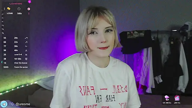 Esme Velvet online show from 21, 5, 2026
