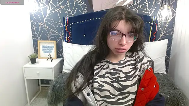 Allyshon  online show from 29, 6, 2026
