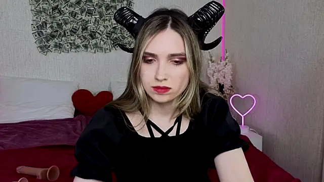 NocturneHuntress online show from 1, 6, 2026