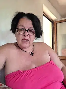 Snapshot of Diana_Diafan chatting on 2, 7, 2026 Diana Diafan online show from 2, 7, 2026