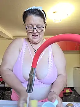 Snapshot of Diana_Diafan chatting on 15, 6, 2026 Diana Diafan online show from 15, 6, 2026