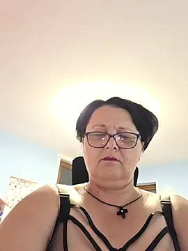 Snapshot of Diana_Diafan chatting on 27, 5, 2026 Diana Diafan online show from 27, 5, 2026