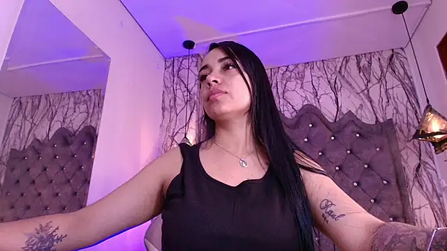 Queen Nyxx online show from 4, 6, 2026