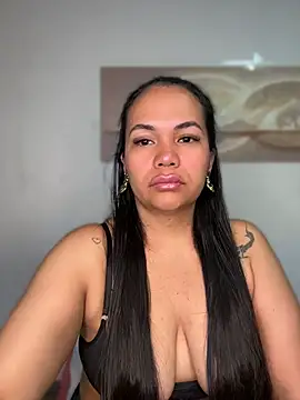 NoahJade online show from 10, 7, 2026