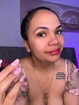 NoahJade online show from 9, 7, 2026