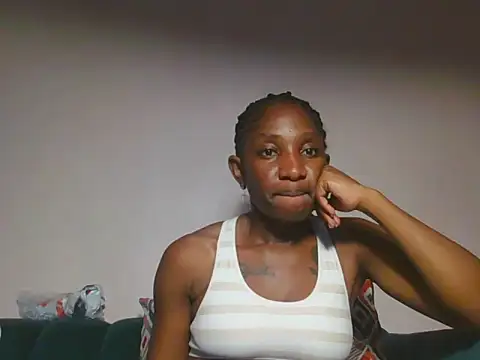 Hornycammy23 online show from 30, 6, 2026