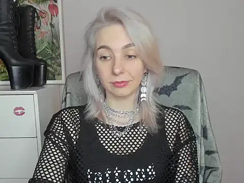 velvetanne online show from 11, 6, 2026